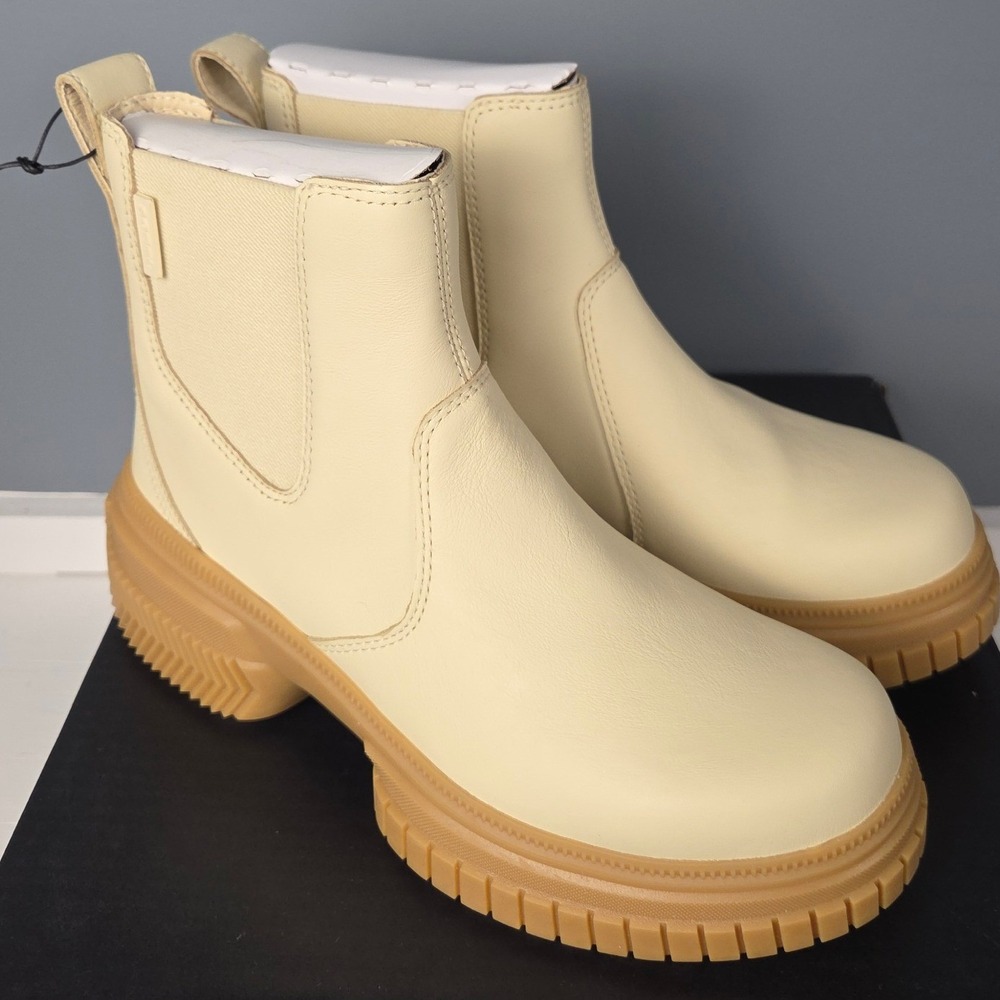 Sorel Ona Ave Chelsea Boots Women 8 Cream Leather Waterproof Ankle Outdoor New